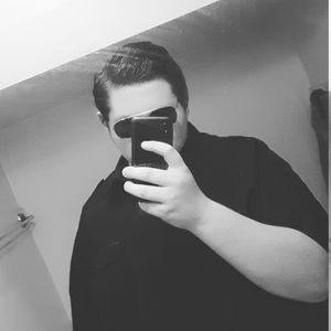 Meet your Posher, Riley